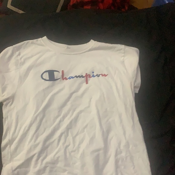 champion t - Picture 2 of 3